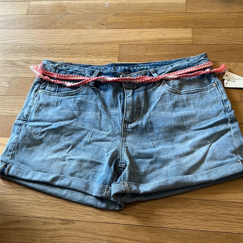 Light wash denim shorts